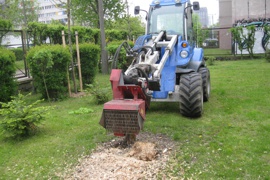 Prace komunalne miniładowarką – Wrocław